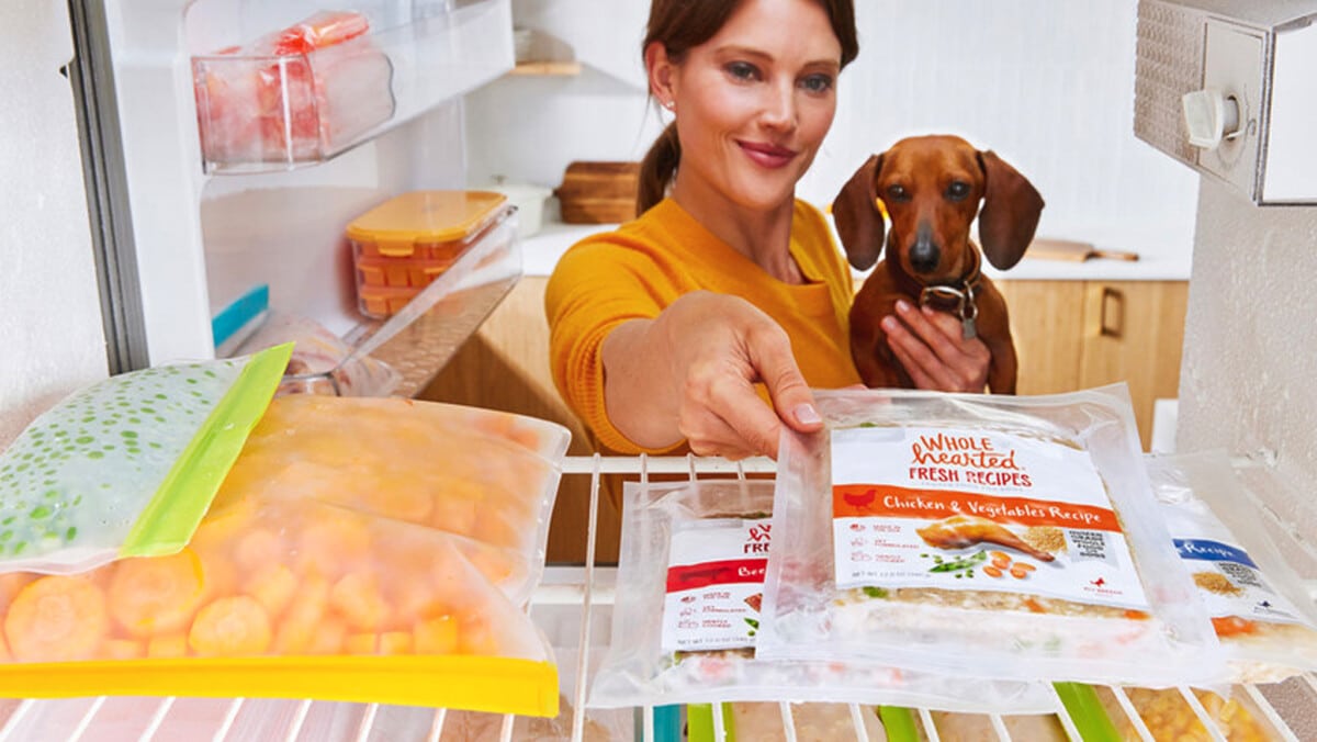 Petco Expands WholeHearted into Fresh Recipe Frozen Meals » Velocity