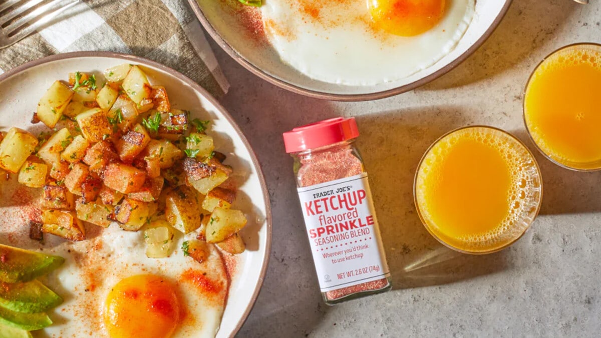 Trader Joe’s Shakes it up with Ketchup Flavored Sprinkle Seasoning ...
